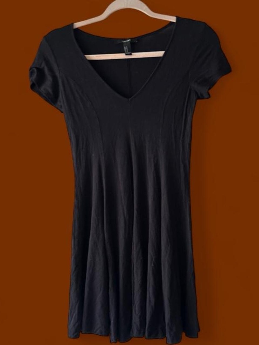 Forever 21 Black V-Neck Short Sleeve Mini Dress